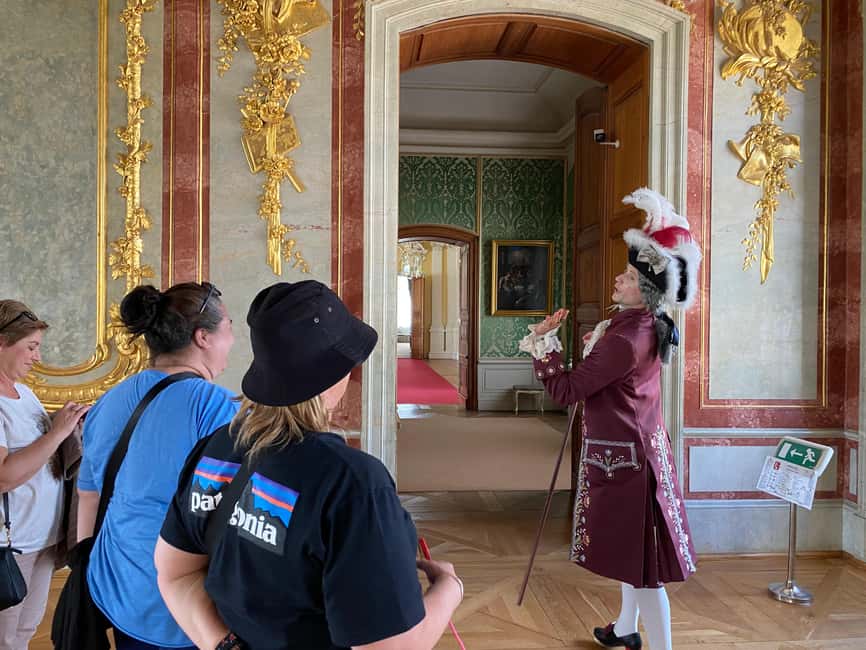 imagem n.3 de Riga: Passeio pela Colina das Cruzes, Palácio de Rundāle e Castelo de Bauska atividade em Distrito de Rundale, carregada pelo fornecedor