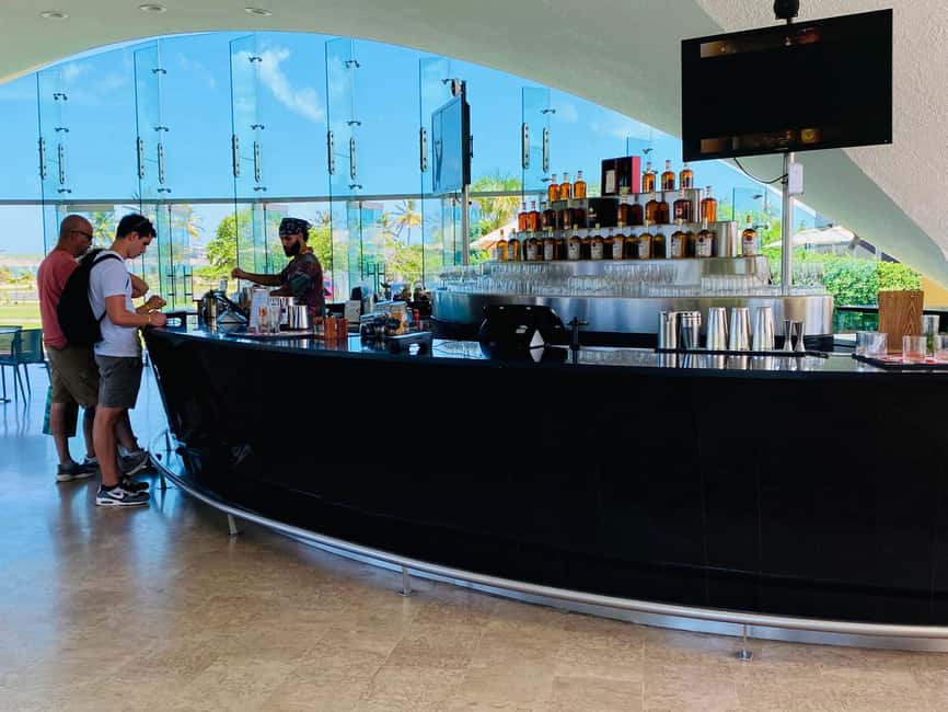 Immagine nº 2 di San Juan: tour combinato della distilleria di rum Bacardi e della vecchia San Juan attività a Cataño, caricata dal fornitore