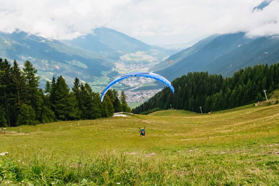 imagem n.8 de Neustift im Stubaital: Voo de Parapente Tandem atividade em Tirol, carregada pelo fornecedor