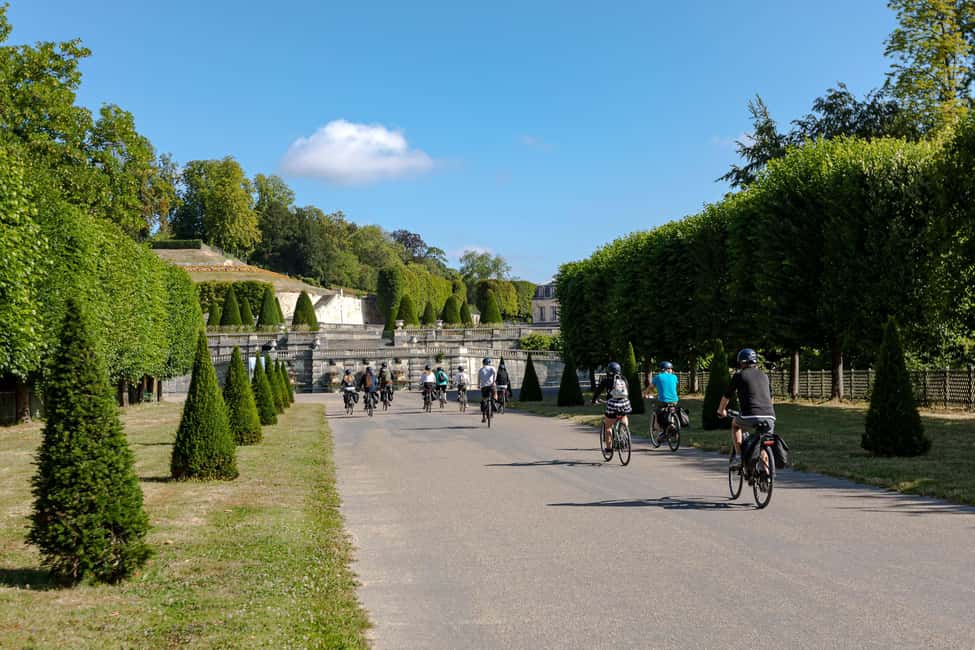 bild nr.10 av Paris: Versailles E-Bike-tur till slottet Versailles och Queen Hamlet aktivitet i Paris, uppladdad av arrangören