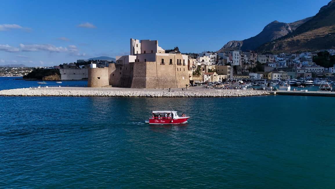 imagen n.º 11 de Castellammare del Golfo: Excursión en barco a la Reserva Natural del Zingaro y Scopello actividad en Sicilia, subida por el proveedor