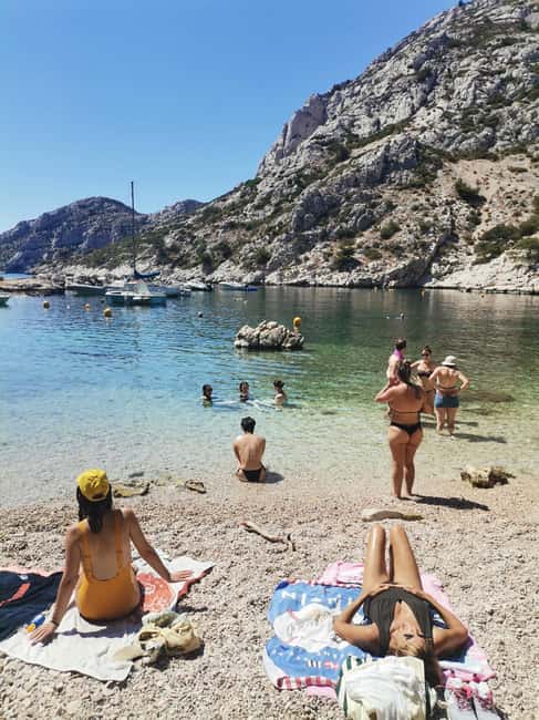 image n.7 of Marseille: Calanques National Park Guided Hike with Picnic activity in Marseille, uploaded by supplier
