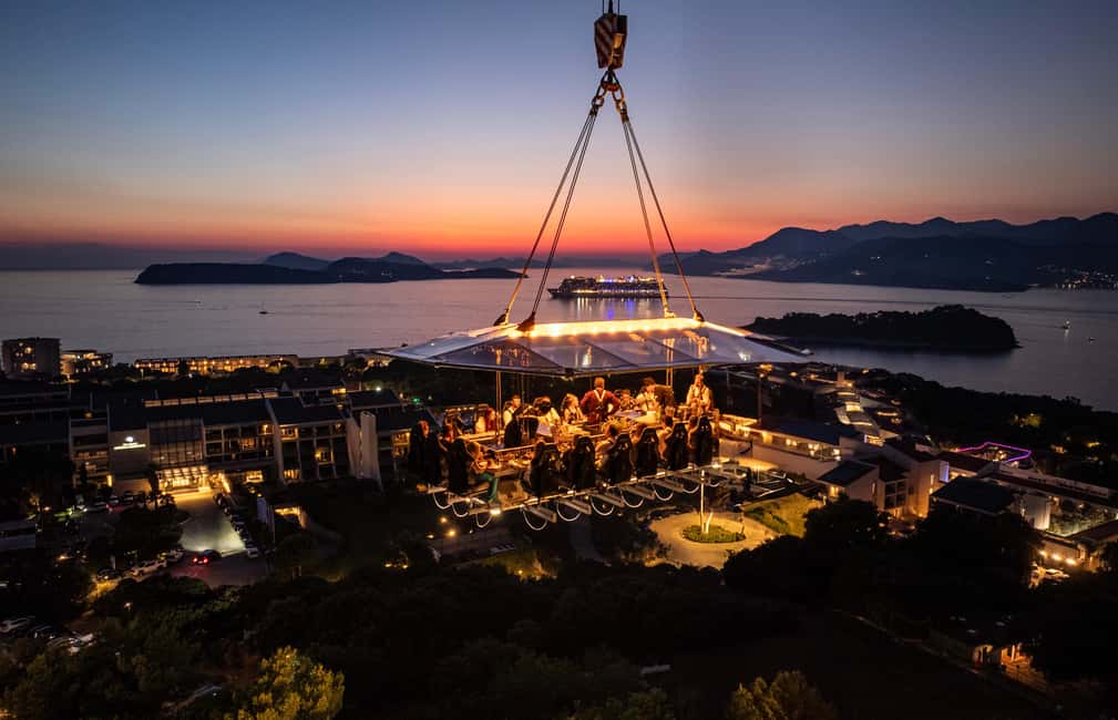 image n.2 of Dinner in the Sky Dubrovnik activity in Dubrovnik, uploaded by supplier