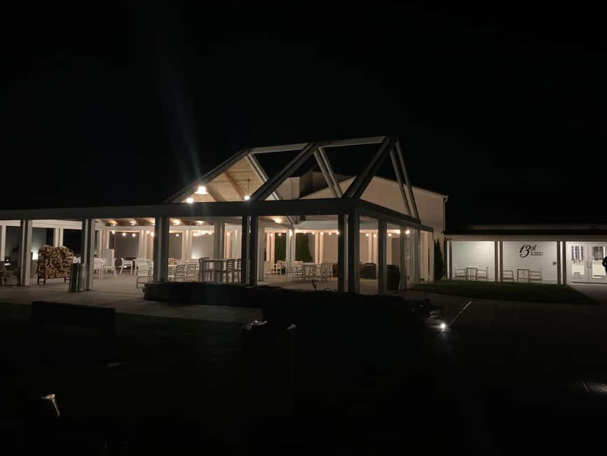 afbeelding n.7 van Wijn- en kaasmiddagwijntours in NOTL activiteit in Niagara-on-the-Lake, geüpload door aanbieder