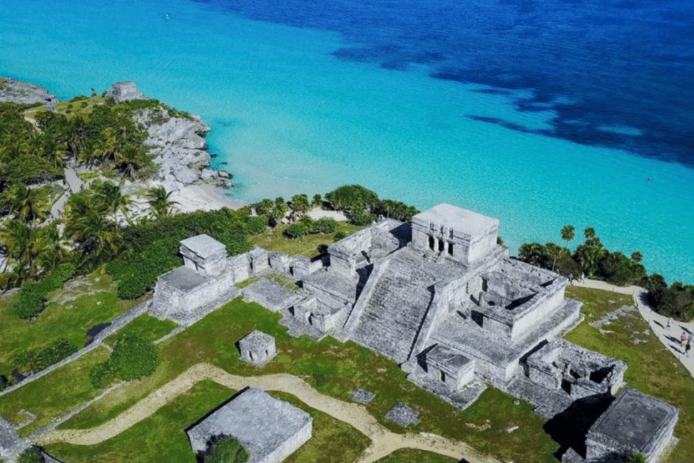 Image N°1 de Tulum : Visite guidée de la zone archéologique à pied activité à Tulum, publiée par le prestataire