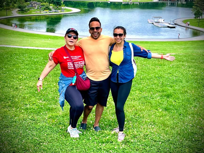 image n.23 of Montreal's Mount Royal Tour activity in Montreal, uploaded by supplier