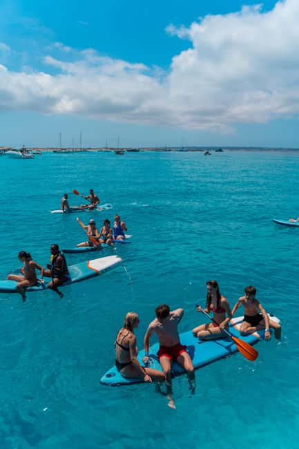 Image N°19 de Ibiza : Croisière VIP d'une demi-journée sur les plages secrètes de Formentera activité à Îles Baléares, publiée par le prestataire