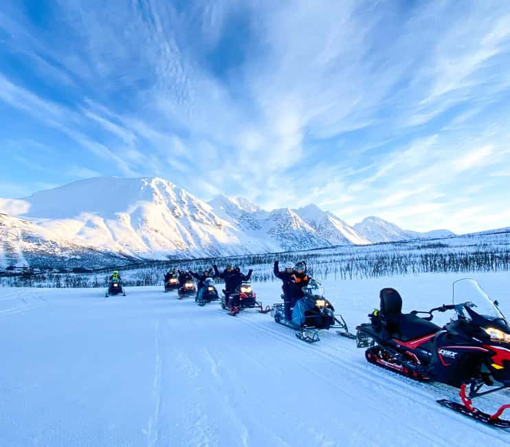 bild nr.10 av Från Tromsö: Lyngen Alperna Guidad tur med snöskoter aktivitet i Barents hav, uppladdad av arrangören