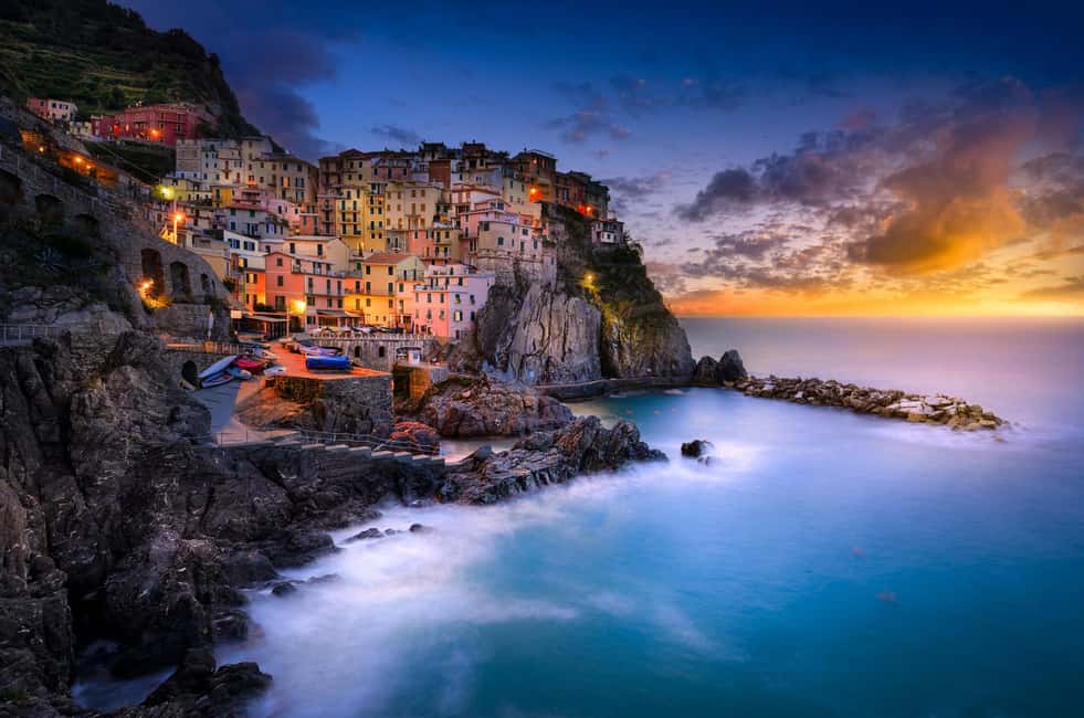 Immagine nº 8 di Da Monterosso: tour in barca di 3 ore al tramonto con andata e ritorno a La Spezia attività a Porto Venere, caricata dal fornitore
