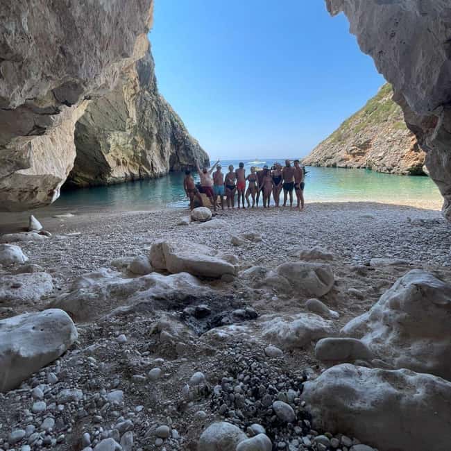 image n.22 of Blue Gem Cave Speedboat Tour Vlore activity in Vlorë County, uploaded by supplier