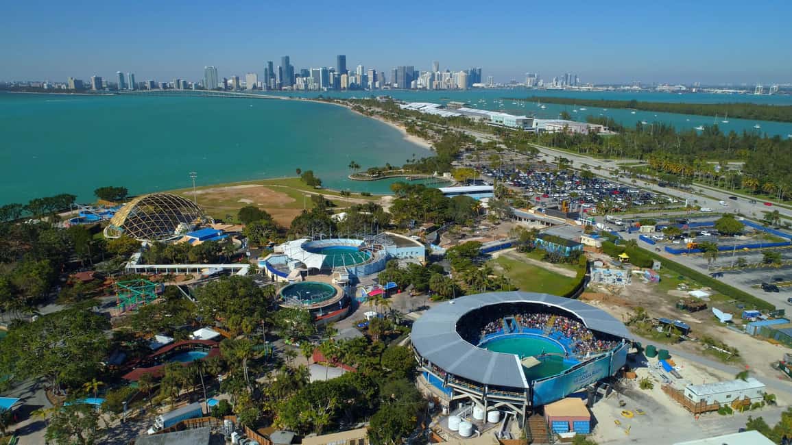imagen n.º 23 de Miami Beach: Vuelo romántico privado al atardecer con champán actividad en Miami, subida por el proveedor