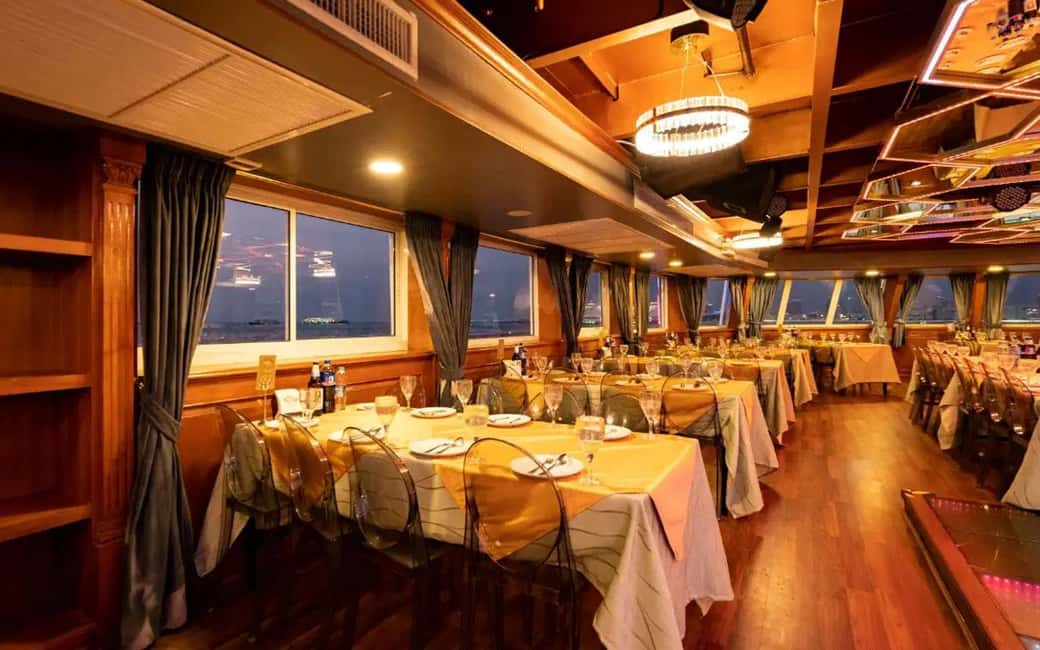 image n.4 of Pattaya: All Star Dinner Cruise, Cabaret Show & Beer Buffet activity in Pattaya, uploaded by supplier
