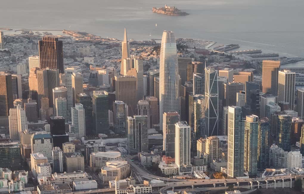 imagem n.2 de Voo da Baía de São Francisco sobre a Ponte Golden Gate atividade em São Francisco, carregada pelo fornecedor