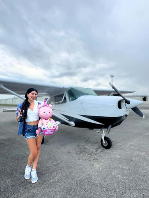 image n.21 of Miami Beach: South Beach Private Airplane Tour with Drinks activity in Miami, uploaded by supplier