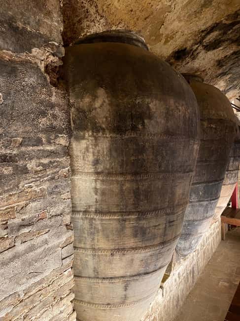image n.8 of From Valencia: Utiel-Requena Wine Tour and Traditional Lunch activity in Valencian Community, uploaded by supplier