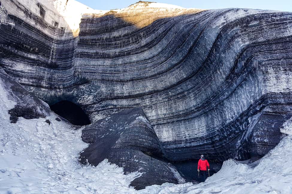 imagen n.º 21 de Desde Vik: Cueva de Hielo de Katla y Excursión en Super Jeep actividad en Suðurland, subida por el proveedor