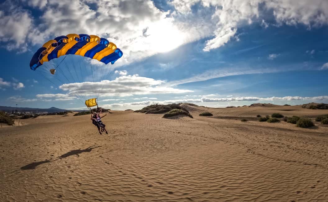 image n.2 of Gran Canaria : Skydiving over Maspalomas Dunes activity in San Bartolomé de Tirajana, uploaded by supplier