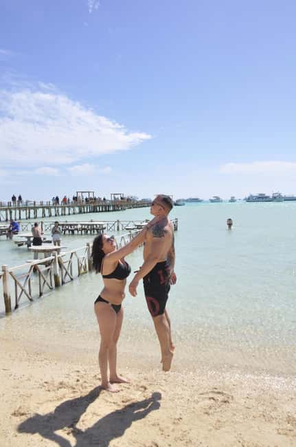Immagine nº 25 di Hurghada: Escursione di un giorno a Orange Bay con sport acquatici e pranzo attività a Governatorato del Mar Rosso, caricata dal fornitore