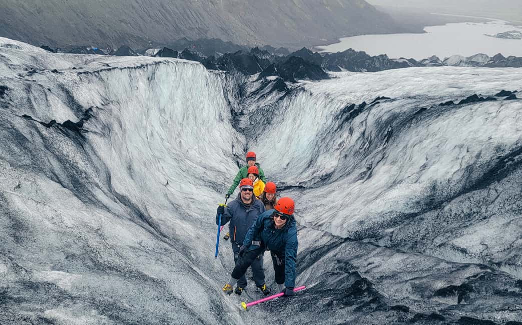 afbeelding n.1 van Vik: begeleide gletsjerwandeling op Sólheimajökull activiteit in Suðurland, IJsland, geüpload door aanbieder