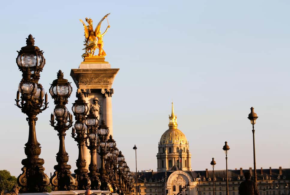 Image N°1 de Paris VIP : Visite touristique avec chauffeur 3h activité à Paris, publiée par le prestataire