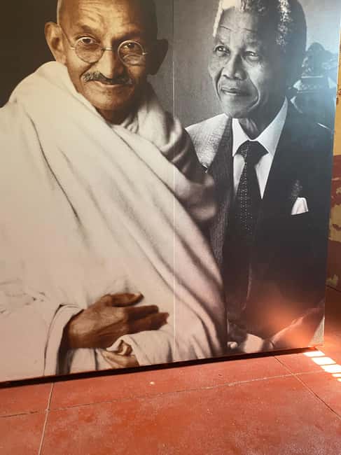 imagem n.32 de Joanesburgo: Excursão de 1 dia com o Soweto e o Museu do Apartheid atividade em Joanesburgo, carregada pelo fornecedor