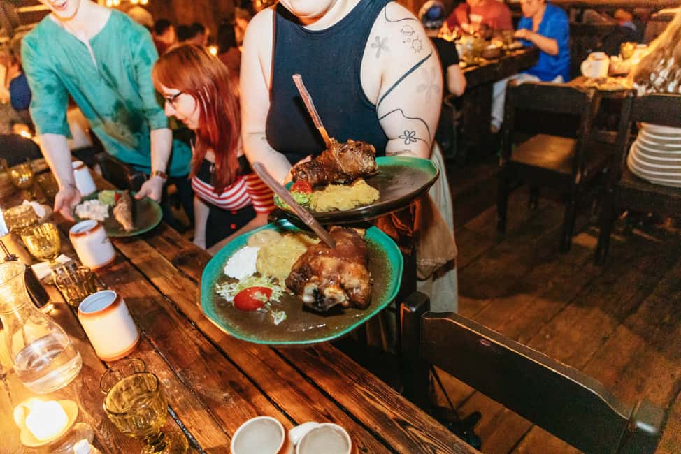 Image N°3 de Prague : Dîner médiéval avec boissons illimitées activité à Prague, publiée par le prestataire