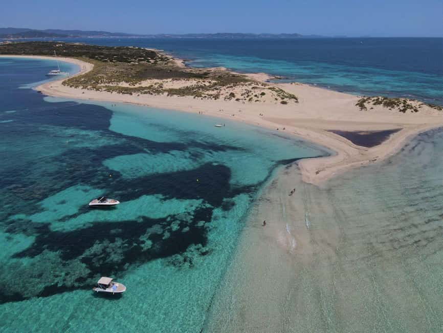 Image N°33 de Ibiza : Croisière VIP d'une demi-journée sur les plages secrètes de Formentera activité à Îles Baléares, publiée par le prestataire