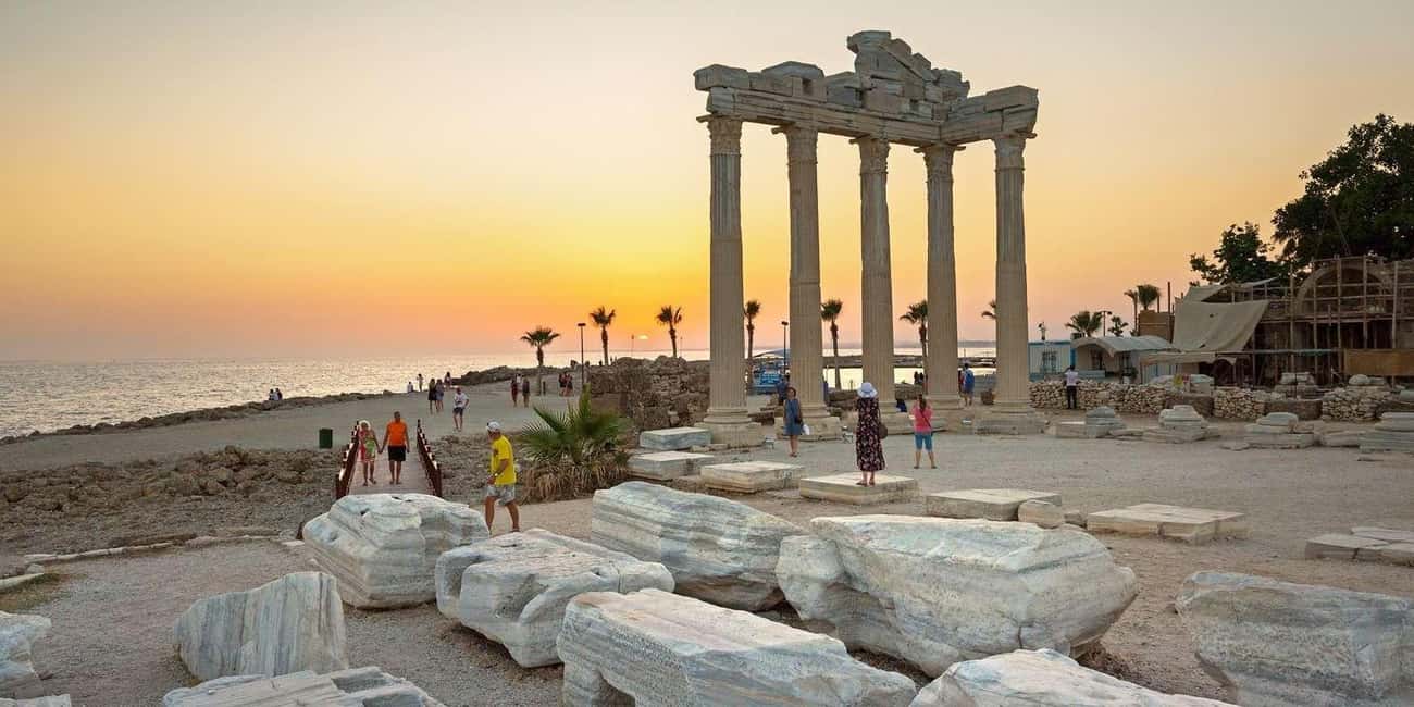 Antalya içindeki Antalya: Perge, Aspendos & Side Şehri Öğle Yemekli Günübirlik Gezi etkinliğinin tedarikçi tarafından yüklenen 1 no'lu görseli
