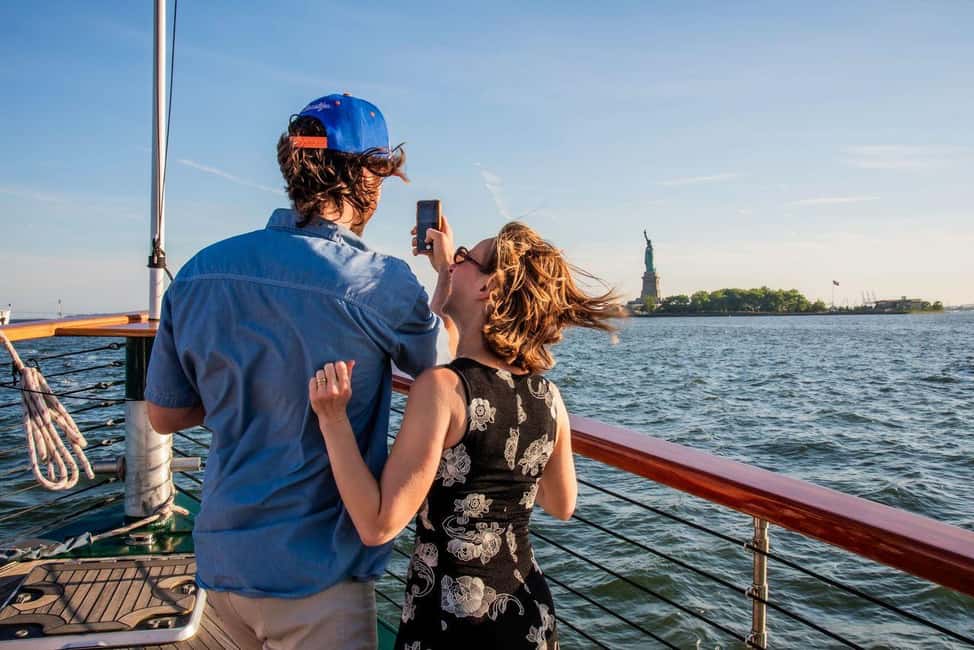 image n.19 of New York City: Sunset Yacht Cruise activity in New York City, uploaded by supplier