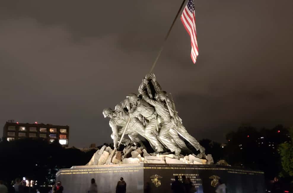 image n.3 of Washington DC: Monuments by Moonlight Nighttime Trolley Tour activity in Washington, DC, uploaded by supplier