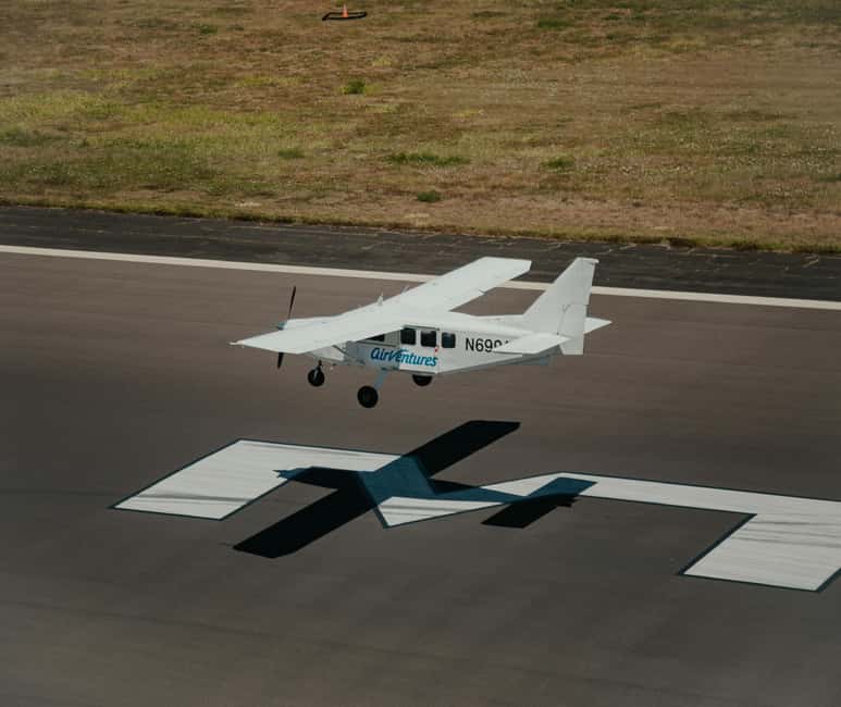 image n.10 of Kauai: Entire Kauai Air Tour with Window Seats activity in Kapaʻa, uploaded by supplier