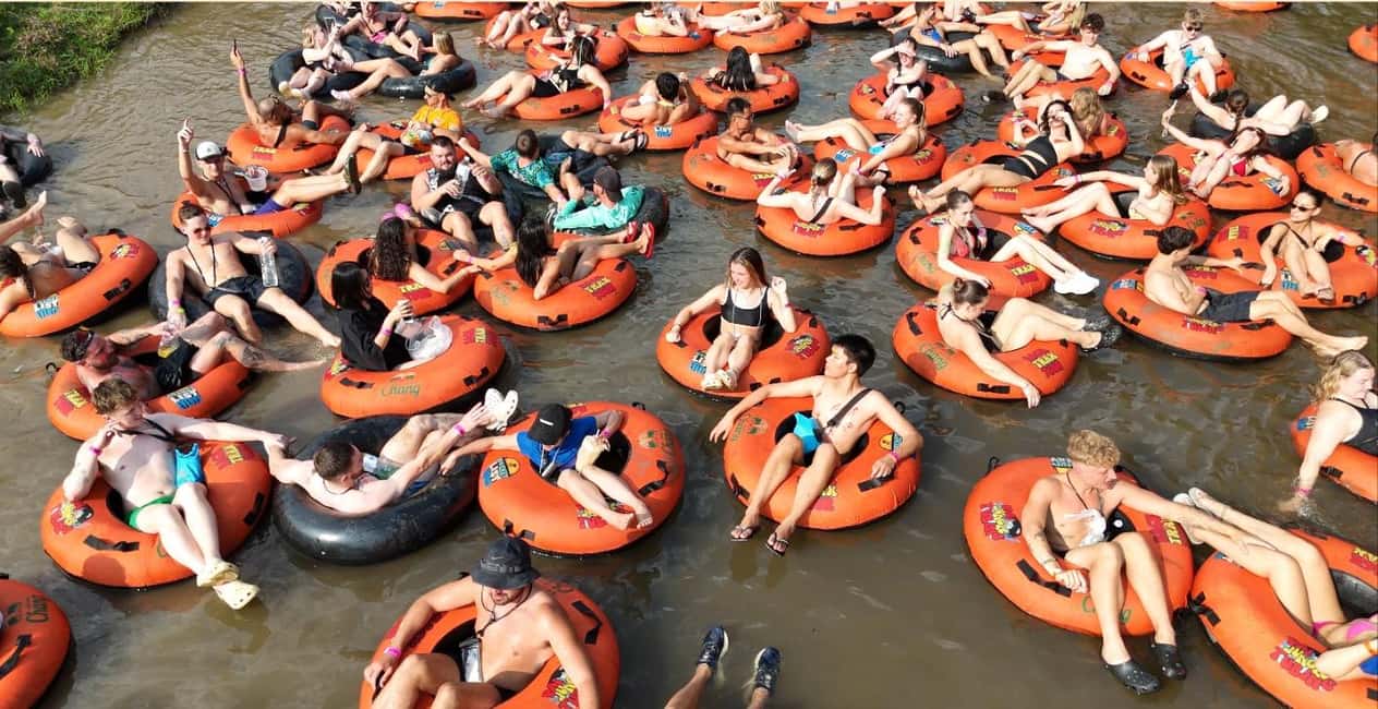 image n.3 of Pai: Jungle Tubing River Excursion with DJs & Foam Party activity in Pai, uploaded by supplier