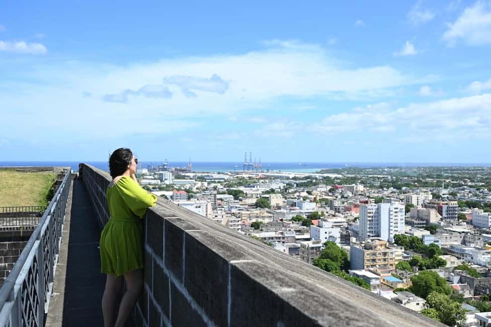 Image N°6 de Maurice : Visite privée d'une jounée de l'île Maurice du Nord activité à Port-Louis, publiée par le prestataire