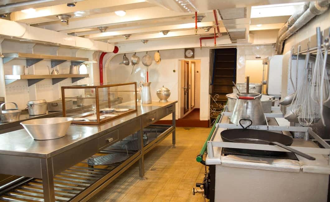 image n.8 of Visit to Gil Eannes hospital Ship Museum activity in Viana do Castelo, uploaded by supplier