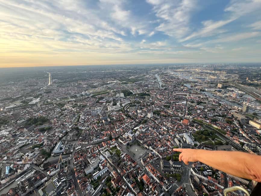 image n.3 of Ghent: Hot Air Balloon Tour activity in Ghent, uploaded by supplier