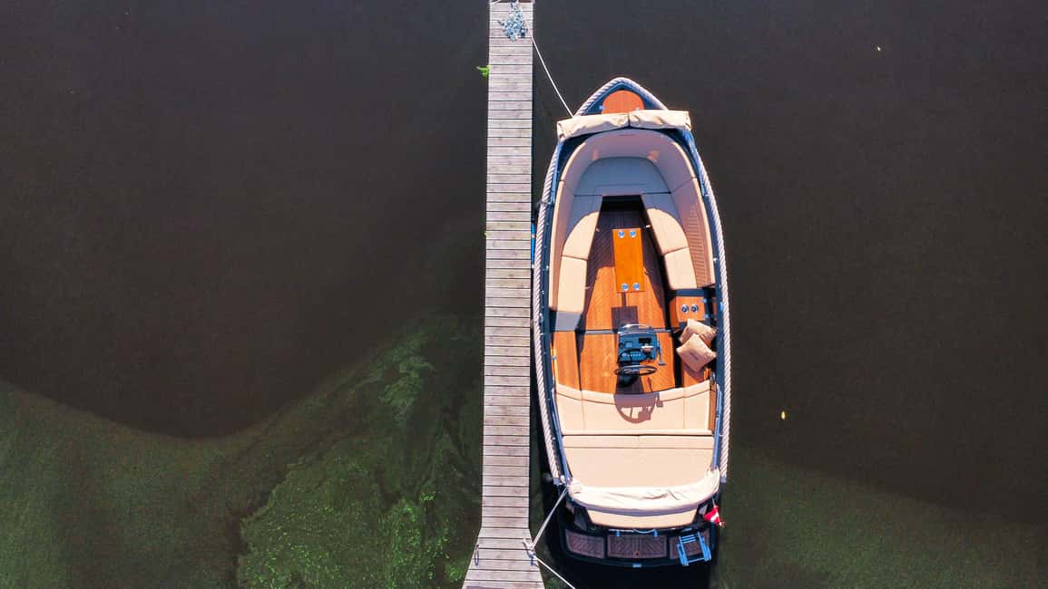 image n.5 of Riga: Private Boat Tour City Canal and Daugava River activity in Riga, uploaded by supplier
