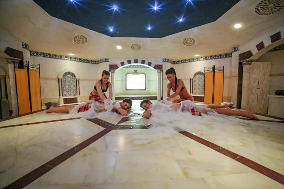 imagen n.º 9 de Colonia: Entrada de un día para la piscina de aventuras Aqualand, incluido mundo sauna actividad en Colonia, subida por el proveedor
