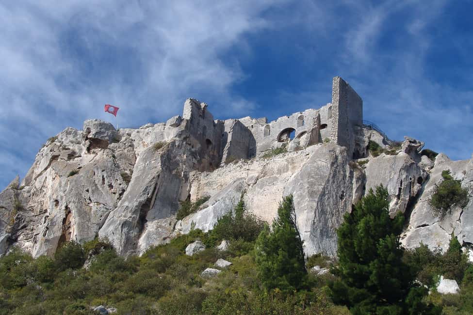 imagem n.7 de De Avignon: excursão de dia inteiro ao melhor da Provença atividade em Nimes, carregada pelo fornecedor