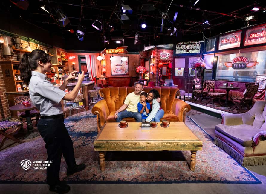 image n.12 of LA: Hollywood Tour & Warner Bros Studio Hollywood Package activity in Los Angeles, uploaded by supplier