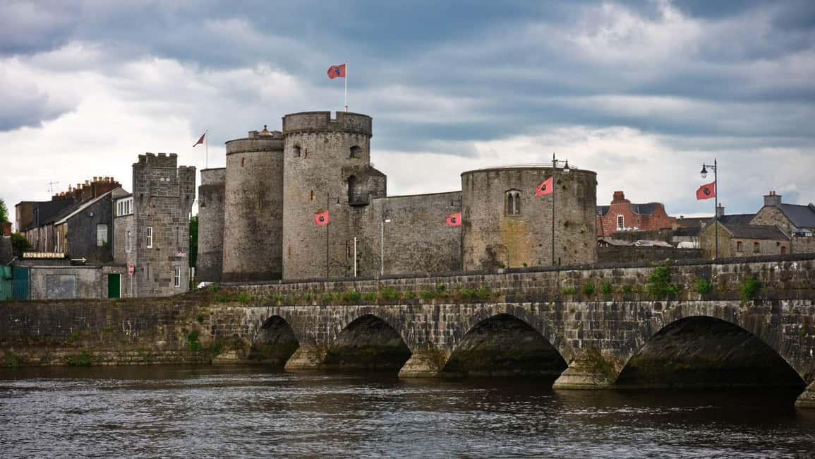 Obraz nr 5 z atrakcji Best of Limerick: Prywatna wycieczka piesza z lokalnym przewodnikiem w Limerick, przesłany przez organizatora