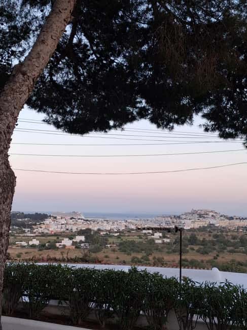 Image N°34 de TOUR DES INCONTOURNABLES D'IBIZA : Du patrimoine de l'Unesco aux plus belles plages activité à Ibiza (ville), publiée par le prestataire