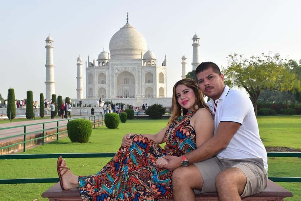 imagem n.6 de Agra: Excursão sem fila ao Taj Mahal e ao Mausoléu com opções atividade em Agra, carregada pelo fornecedor