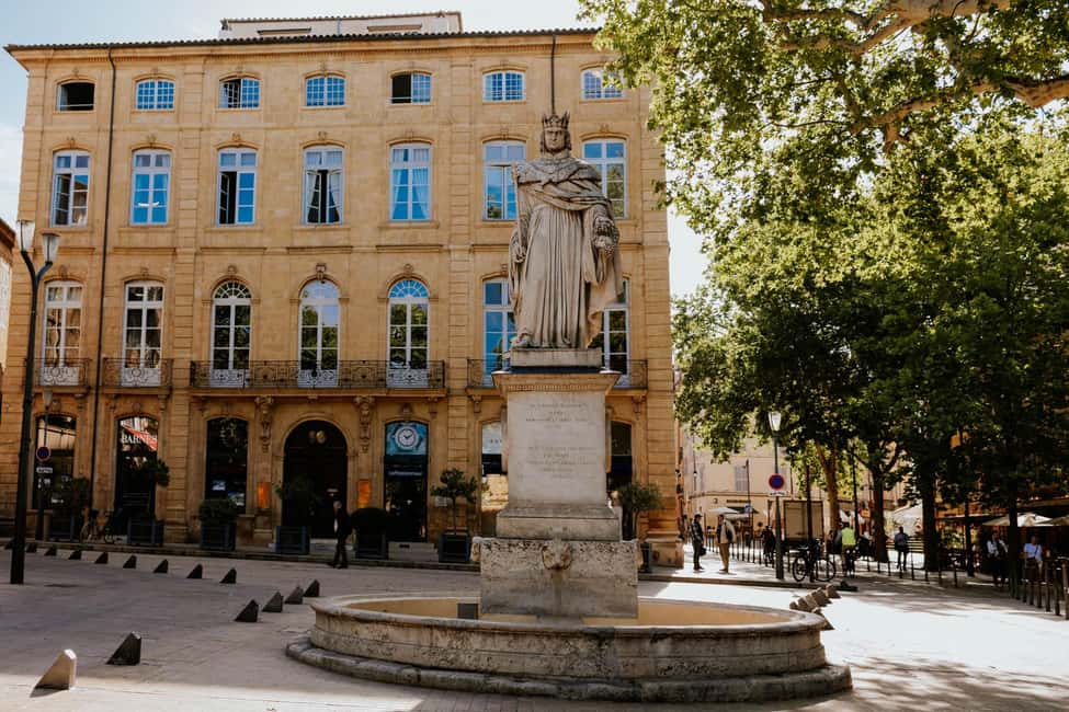 imagem n.22 de A riqueza da Provença num só dia - viagem privada personalizável atividade em Les Baux-de-Provence, carregada pelo fornecedor