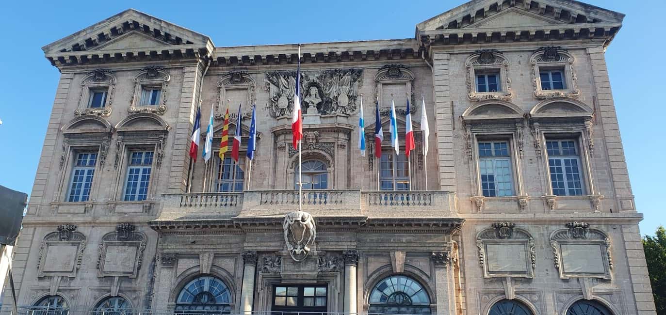 image n.5 of Marseille : Panier & Notre-Dame de la Garde Half-day tour activity in Aix-en-Provence, uploaded by supplier