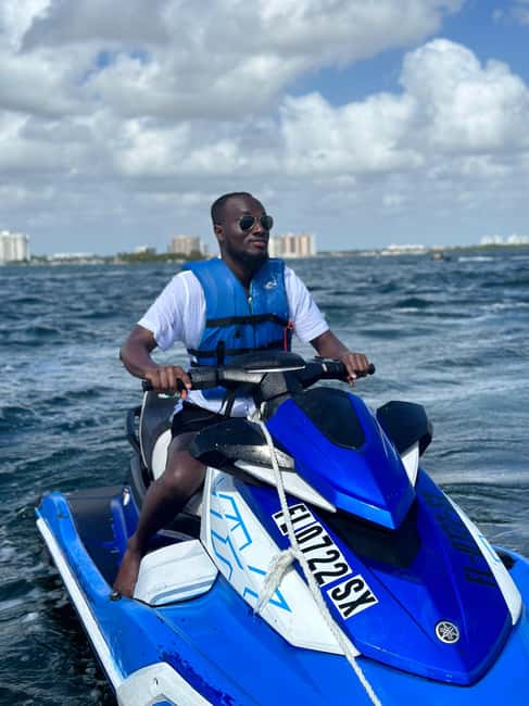 image n.4 of Miami Beach Jetskis + Free Boat Ride activity in Miami, uploaded by supplier