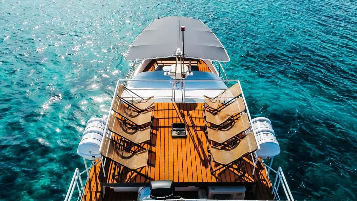 image n.8 of Split: Blue Lagoon and 3 Island Cruise with Food and Drinks activity in Dalmatia, uploaded by supplier