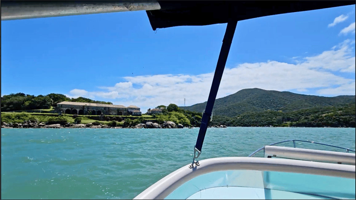 image n.1 of Florianópolis: Northern Island Boat Tour with Drinks activity in Florianópolis, uploaded by supplier