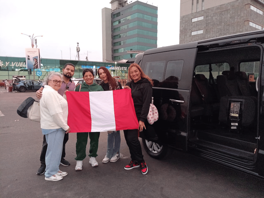 image n.2 of Taxi Airport Lima Peru activity in Lima, uploaded by supplier