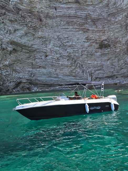 image n.2 of Sarandë: Boat Tour to Kroreza with Snorkelling and Umbrella activity in Sarandë, uploaded by supplier