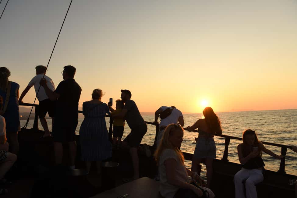 Bild Nr. 11 von Rethymno: Bootsfahrt bei Sonnenuntergang auf Piratenboot Aktivität in Rethymno, hochgeladen vom Anbieter
